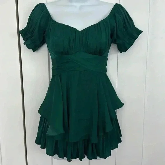 NWT Selfie Leslie. Off the Shoulder Tie Back Romper Forest Green XS - Picture 3 of 8
